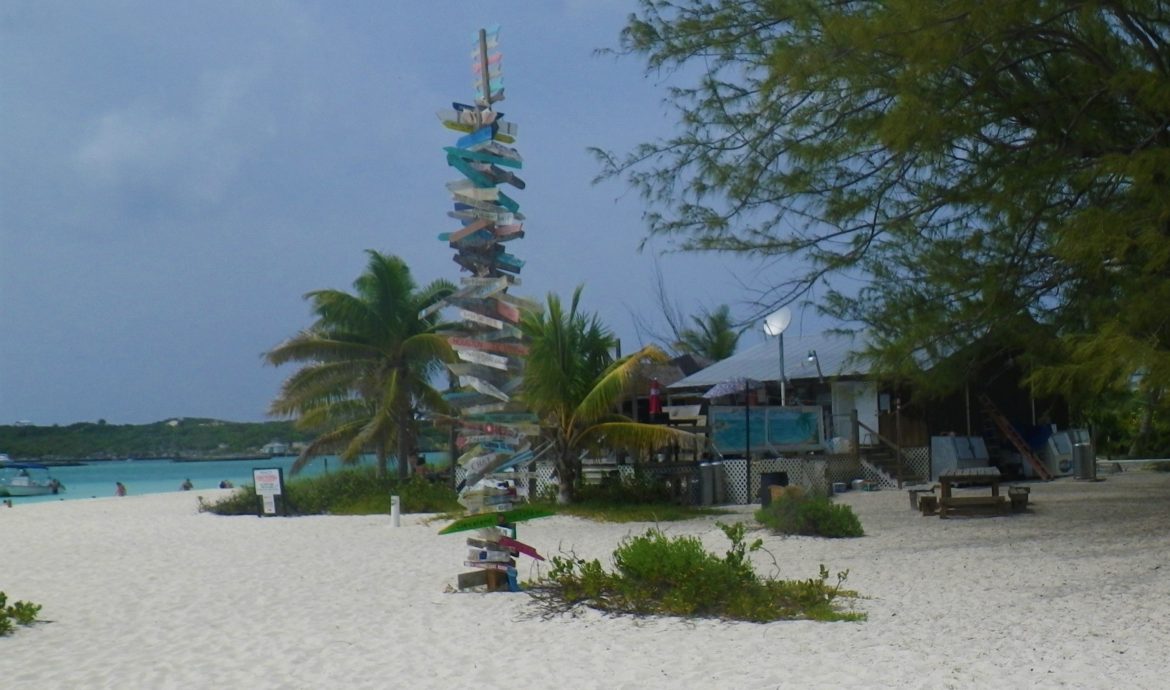 Chat N’ Chill Beach Bar and Grill, Great Exuma, Bahamas